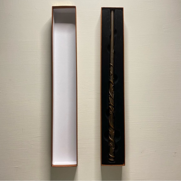 NWB COLLECTORS EDITION Harry Potter Hermione Granger Universal Studios Bundle - Picture 2 of 16